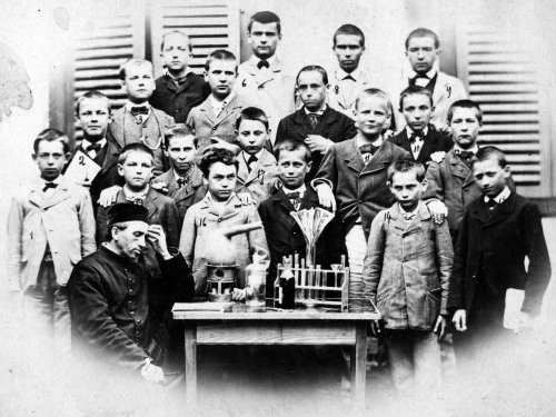 1882 - Élèves du cours de chimie
