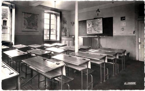 Années 1950 - Salle de classe (Carte postale)