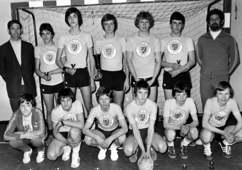 1975 - Équipe de hanball